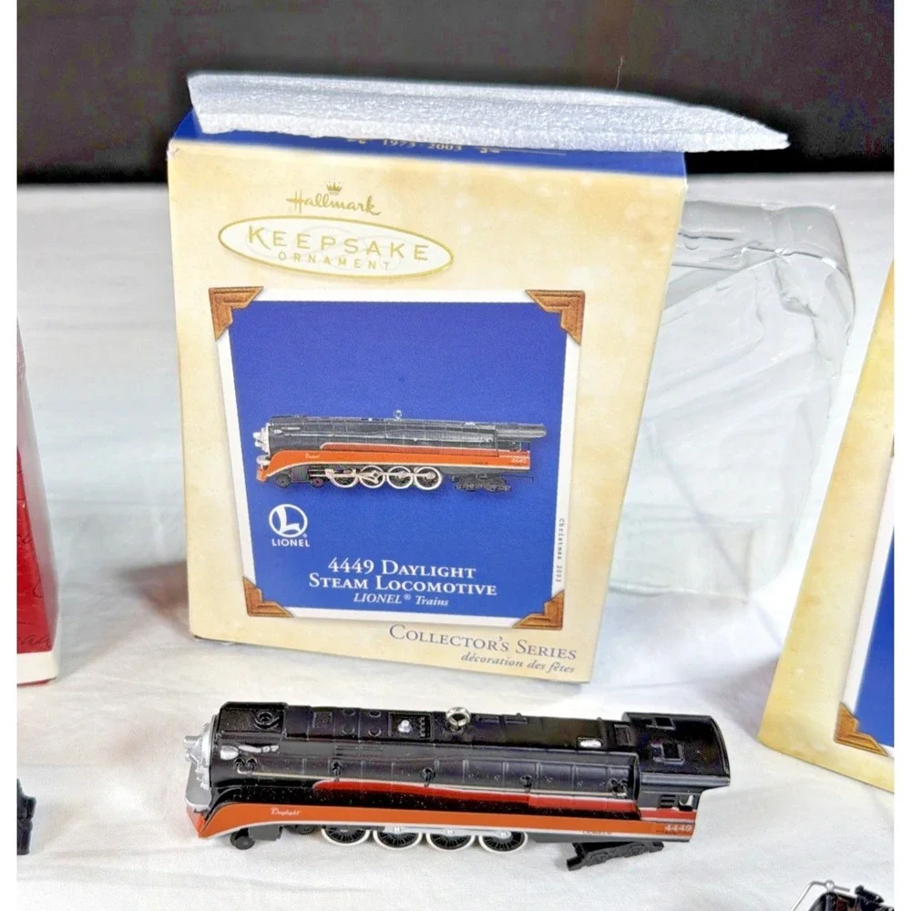 Lionel Locomotive * Vintage Lot Of 4 * Hallmark Keepsake *‎ Metal * Wheels Move